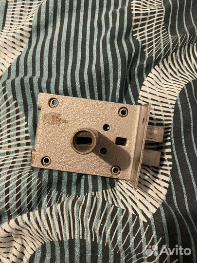 Замок навесной