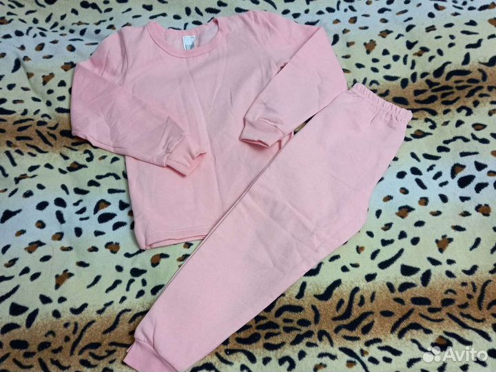 Новое термобелье на ребёнка 4-5лет