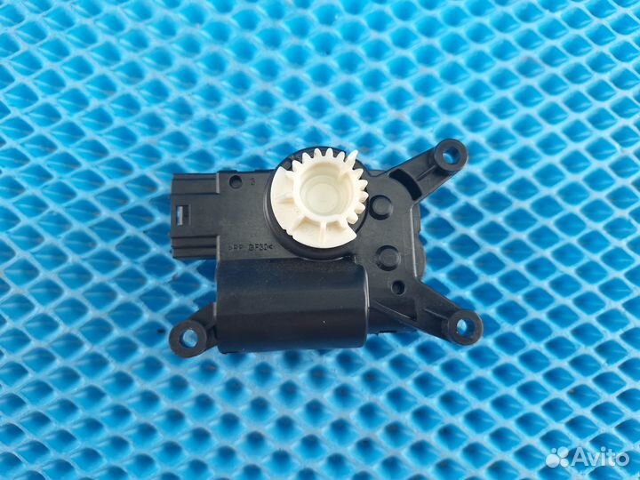 Сервопривод заслонки печки VAG 5Q0907511K