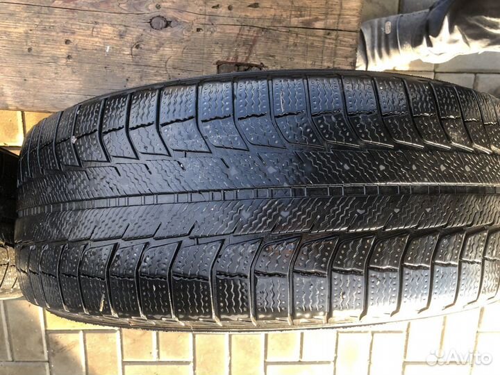 Michelin Latitude X-Ice 235/65 R17 108