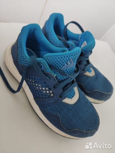 Кроссовки Adidas