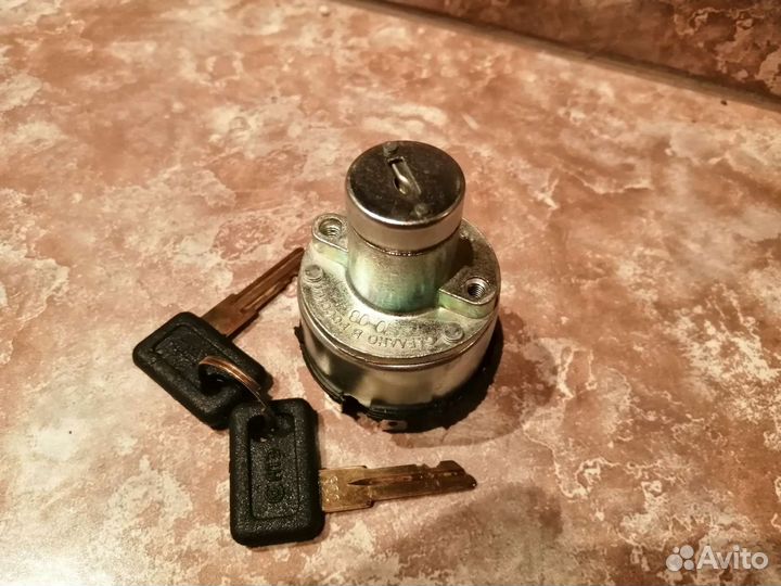 Замок зажигания Урал