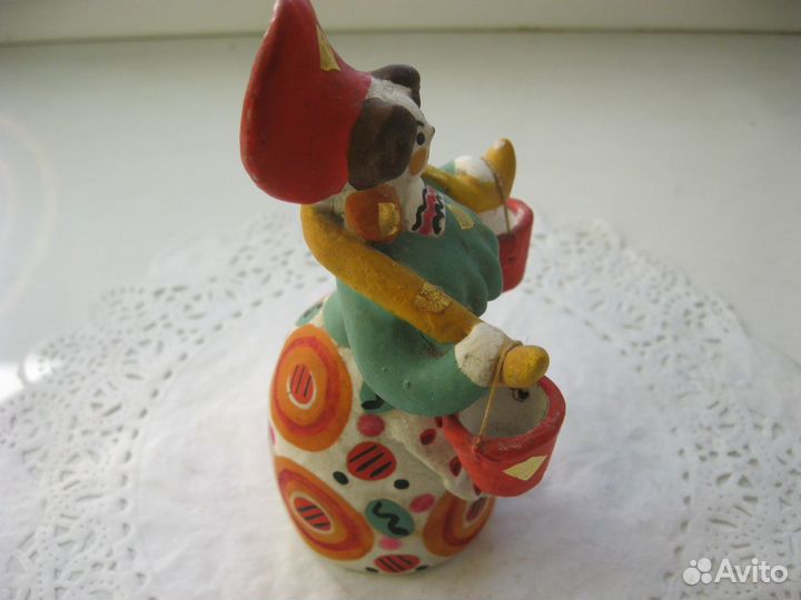 Глиняные, керамические изделия,дымковские игрушки