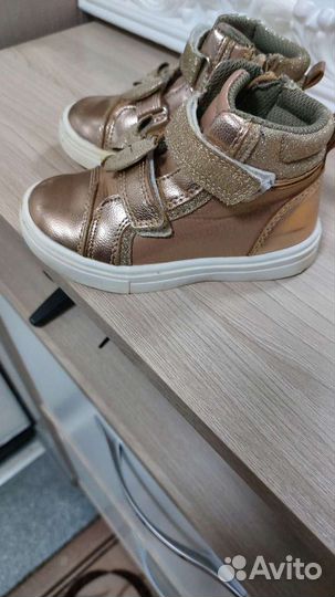 Ботинки для девочки