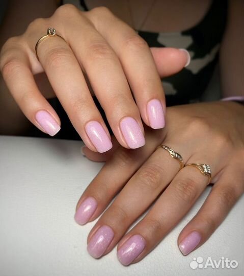 Модель на маникюр с покрытием