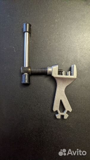 Выжимка цепи велосипеда