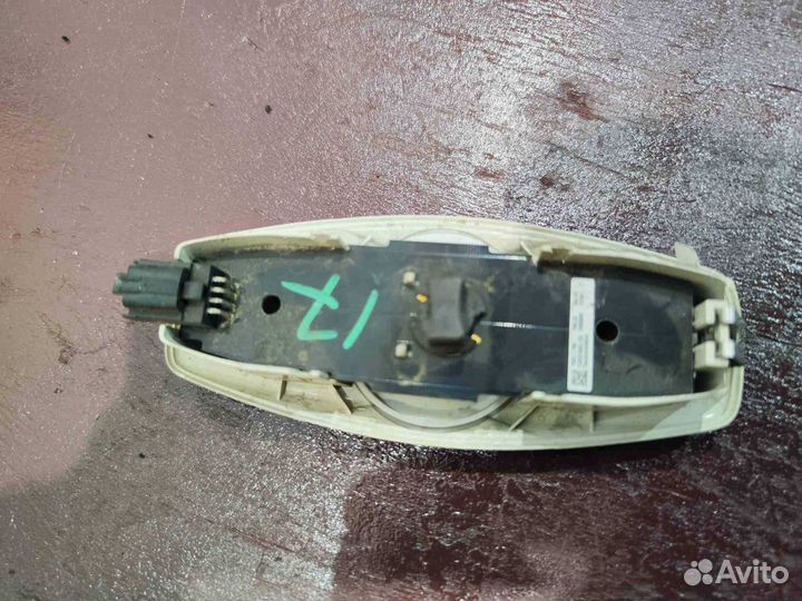 Плафон освещения салонный Ford Kuga