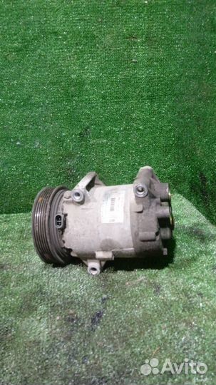 Компрессор кондиционера Renault Megane 2 F4R770