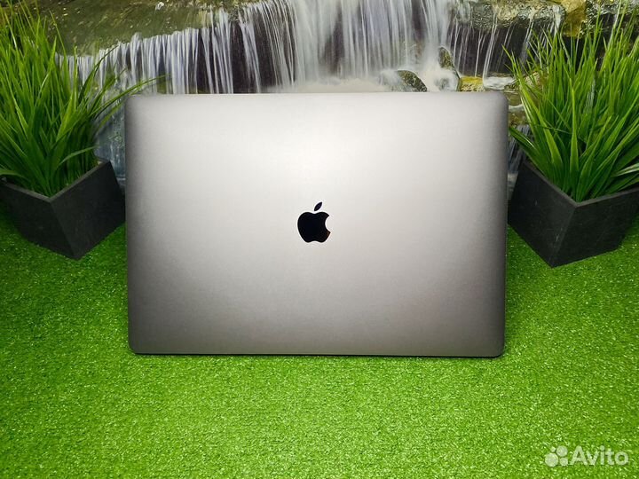 MacBook Pro 16 2019 i7 16gb 512gb