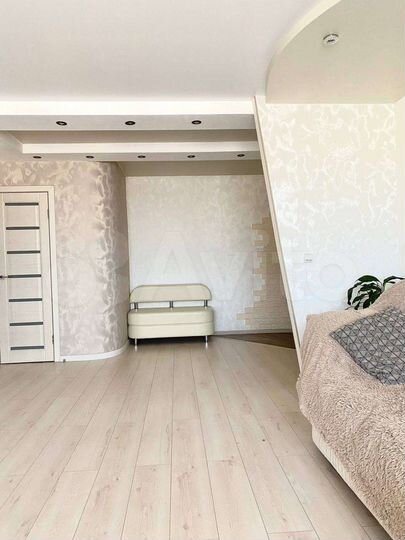 4-к. квартира, 86 м², 15/18 эт.