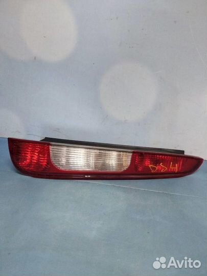 Фонарь задний правый 1347454