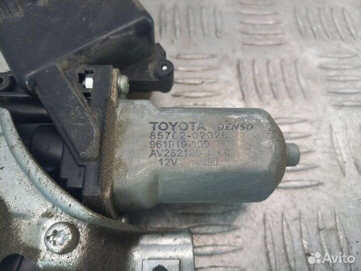 Стеклоподъемник электр. передний левый Toyota