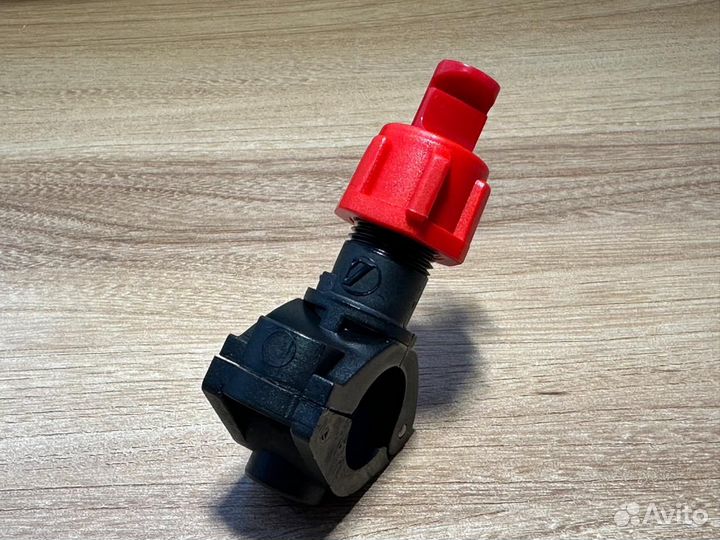 Форсунки водяные дорожного катка