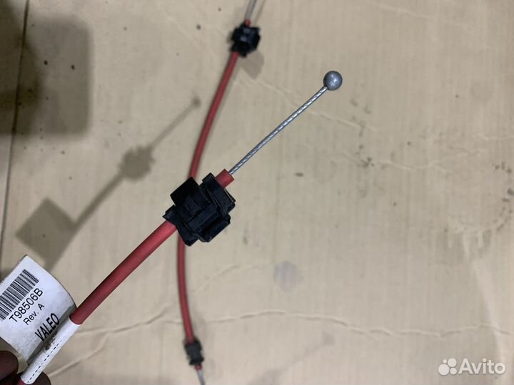 Тросик печки красный рено каптюр