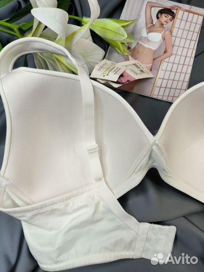 Бюстгальтер 95С без косточек Германия