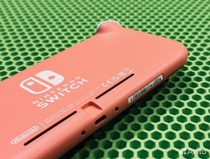 Nintendo Switch Lite (чип/64gb) Coral