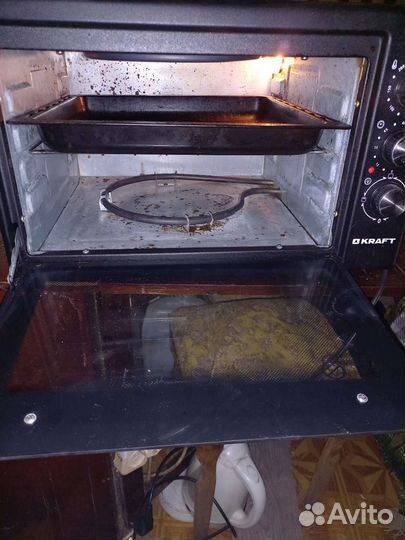 Электрическая духовка двухконтурная почти новая пр