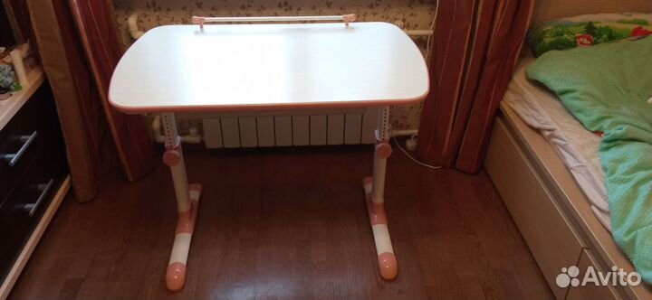 Письменный стол