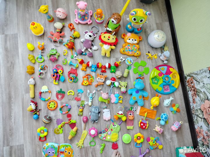 Погремушки развивающие игрушки