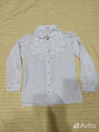 Школьная одежда для девочки. Блузки, пиджак