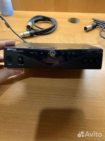 Вокальная радиосистема AKG