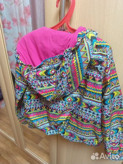 Ветровка для девочки