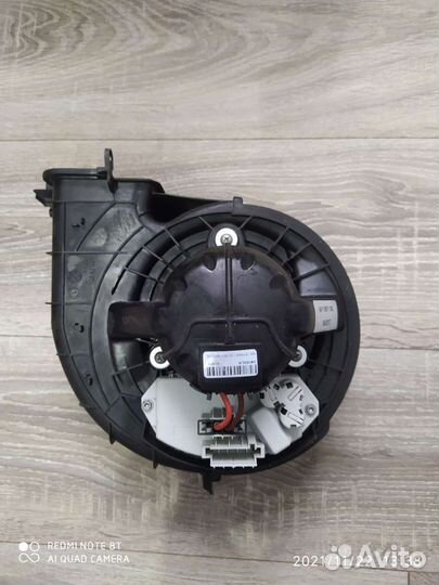 Мотор отопителя BMW E70