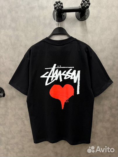 Футболка Stussy с сердцем