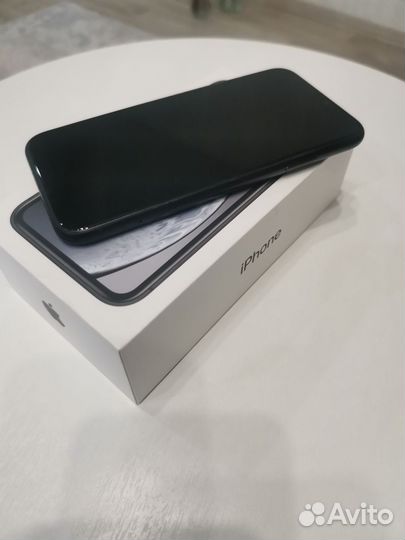 iPhone Xr, 128 ГБ