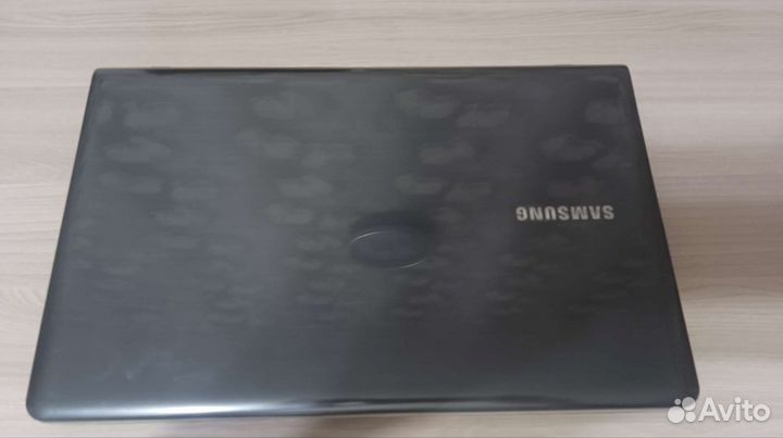 Ноутбук samsung np355v5c