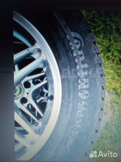 Продам комплект колес