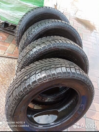 Michelin X-Ice North 4 SUV 235/65 R17 27L