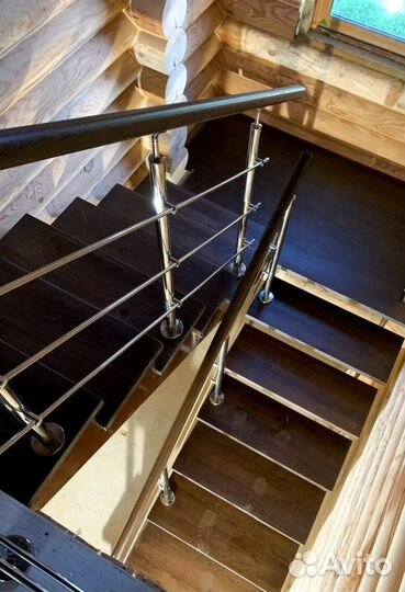 Перила деревянные с монтажем