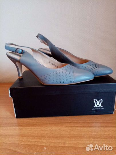 Туфли открытые 38 размера