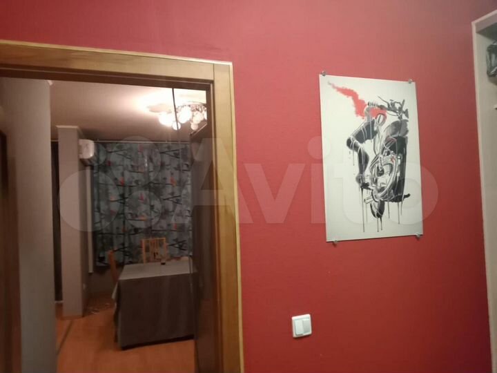 2-к. квартира, 77 м², 2/10 эт.