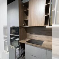 Кухонный гарнитур выставочный образец