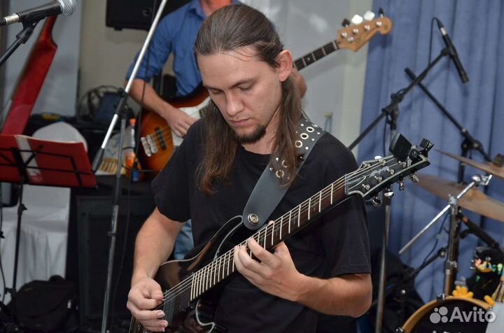 Уроки игры на гитаре