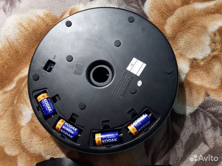 Автоматическая кормушка для животных