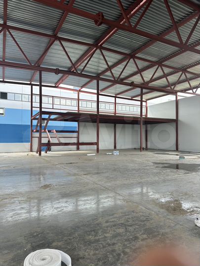 Склад, 1400 м²