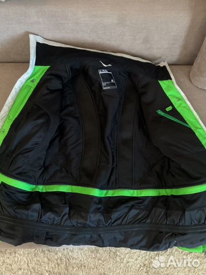 Горнолыжная куртка Dare2b Pro Ski Jacket Review