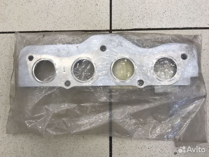 Прокладка выпускного коллектора Mazda 3 BK 1.6