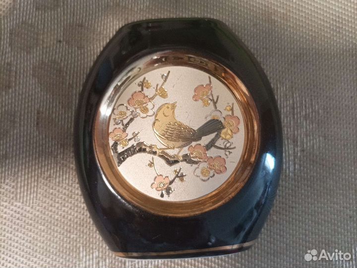 Вазочка инкрустированная золотом. Япония