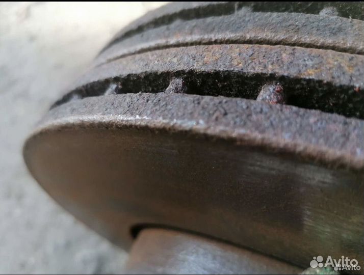 Тормозные диски передние volvo s40 II MT