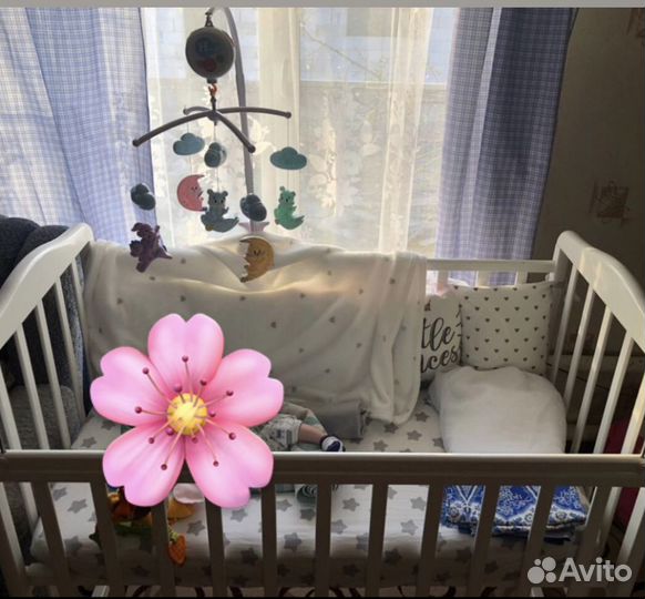 Мобилька в кроватку