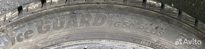 Yokohama Ice Guard IG50+ 215/50 R17