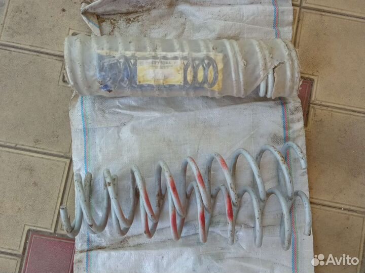 Пружина подвески