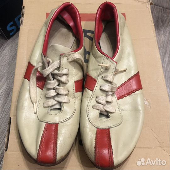 Шиповки для бега