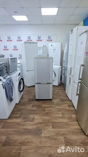 Холодильник Elenberg RF-1205B