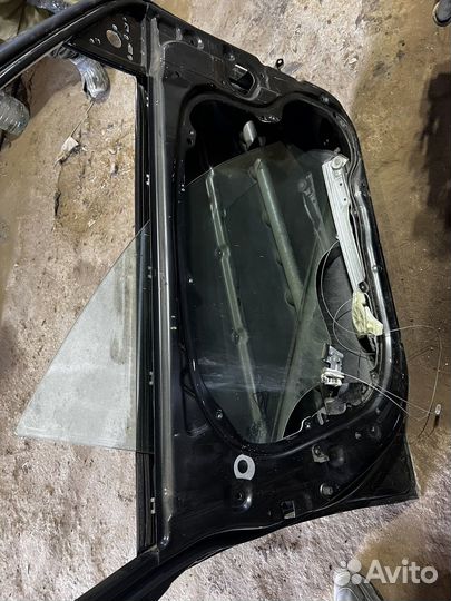 Kia ceed левая перелеяя дверь