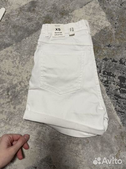 Джинсовые Шорты белые женские новые с биркой